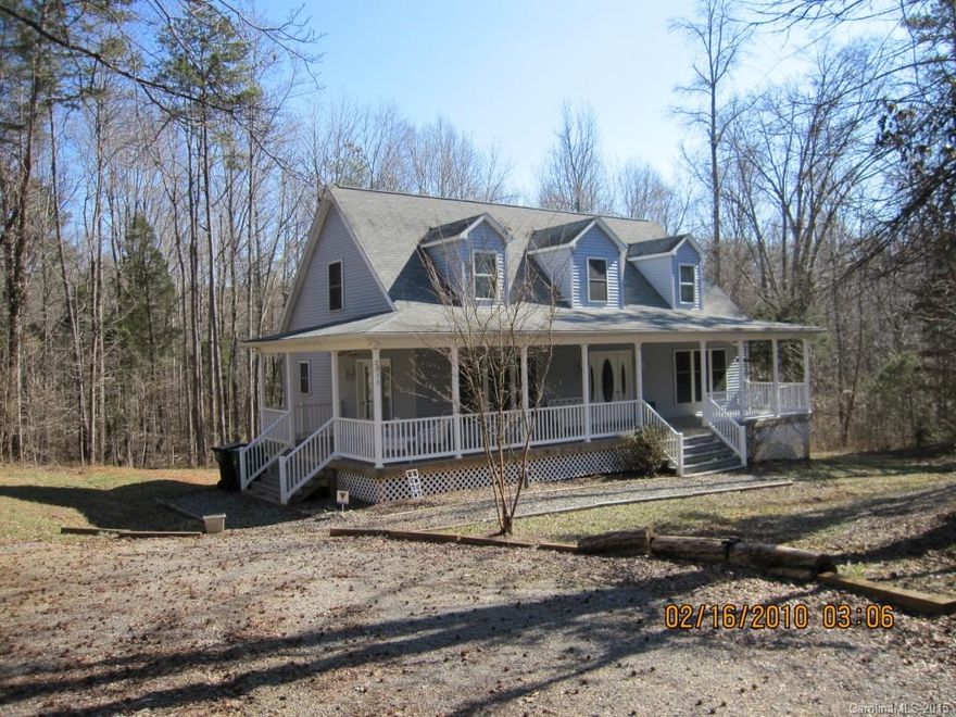 Over 2.5 acres of privacy in Huntersville.Wrap around porch & screened porch.Nothing but beautiful trees around that will keep you in touch with nature.You will have that sense of “country style living” here.Large Kitchen w/eat up counter.Master on Main level w/2 closets,Jacuzzi tub & separate shower.2 bedrooms up w/bonus/recreation room.Concrete basement, ready to be finished.All appliances convey.Located near schools & Northlake Mall.About 20 minutes to airport,Uptown Charlotte and Lake Norman