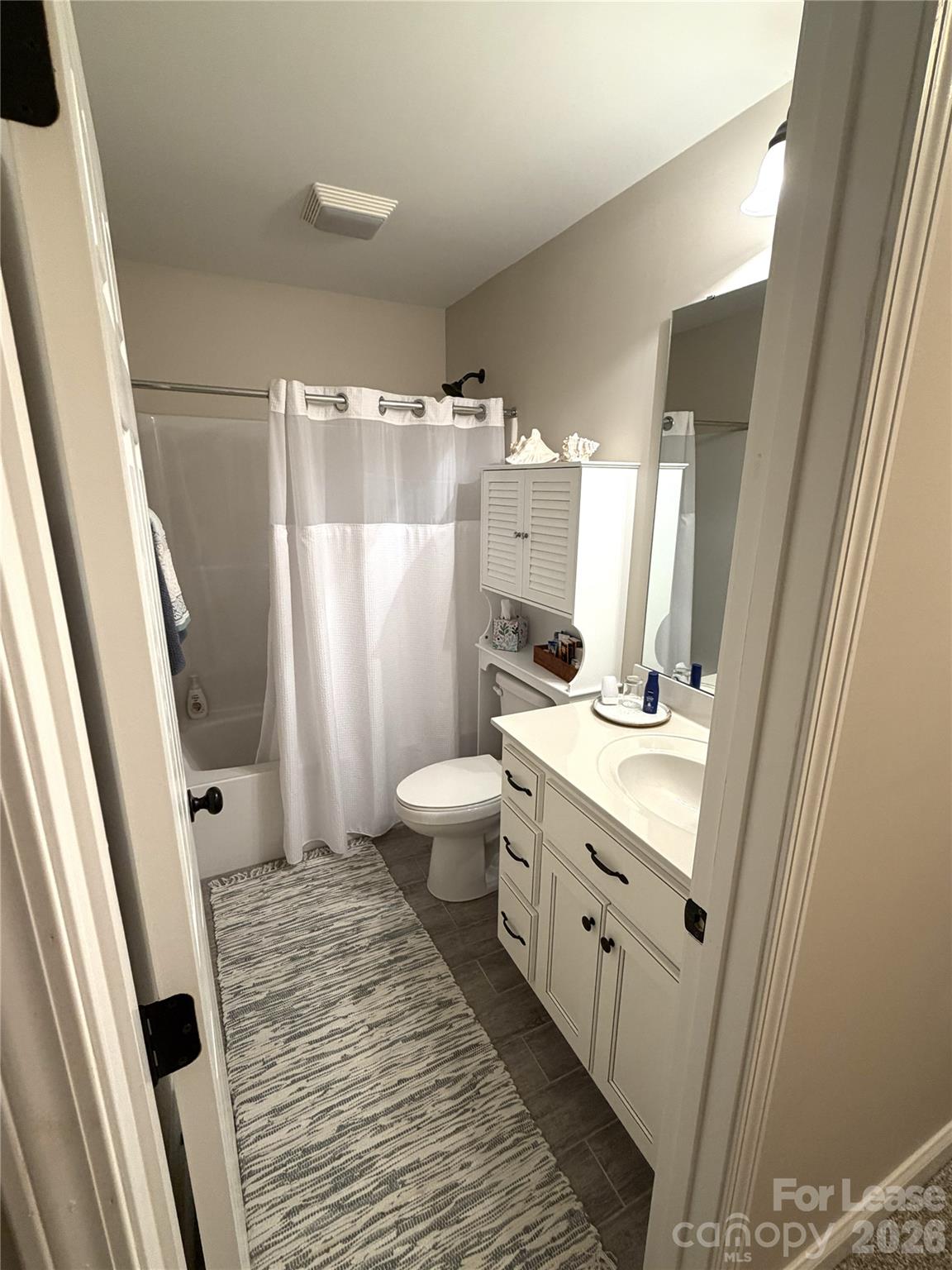 Thornbury Village - Residential Lease
