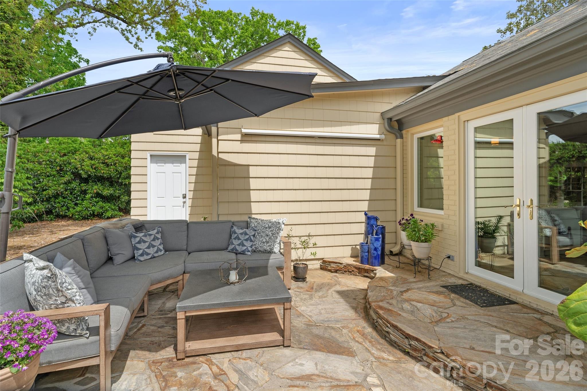 Downs Grant - Residential