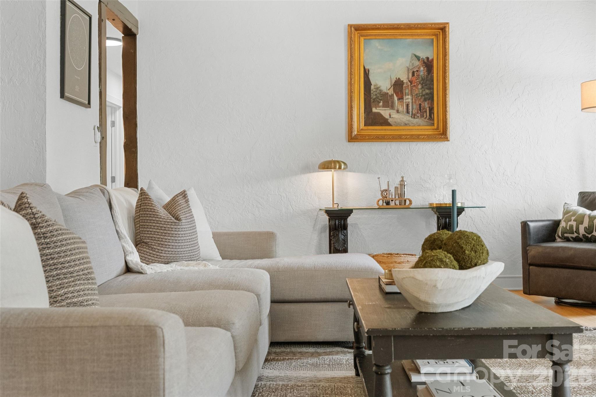 Downs Grant - Residential