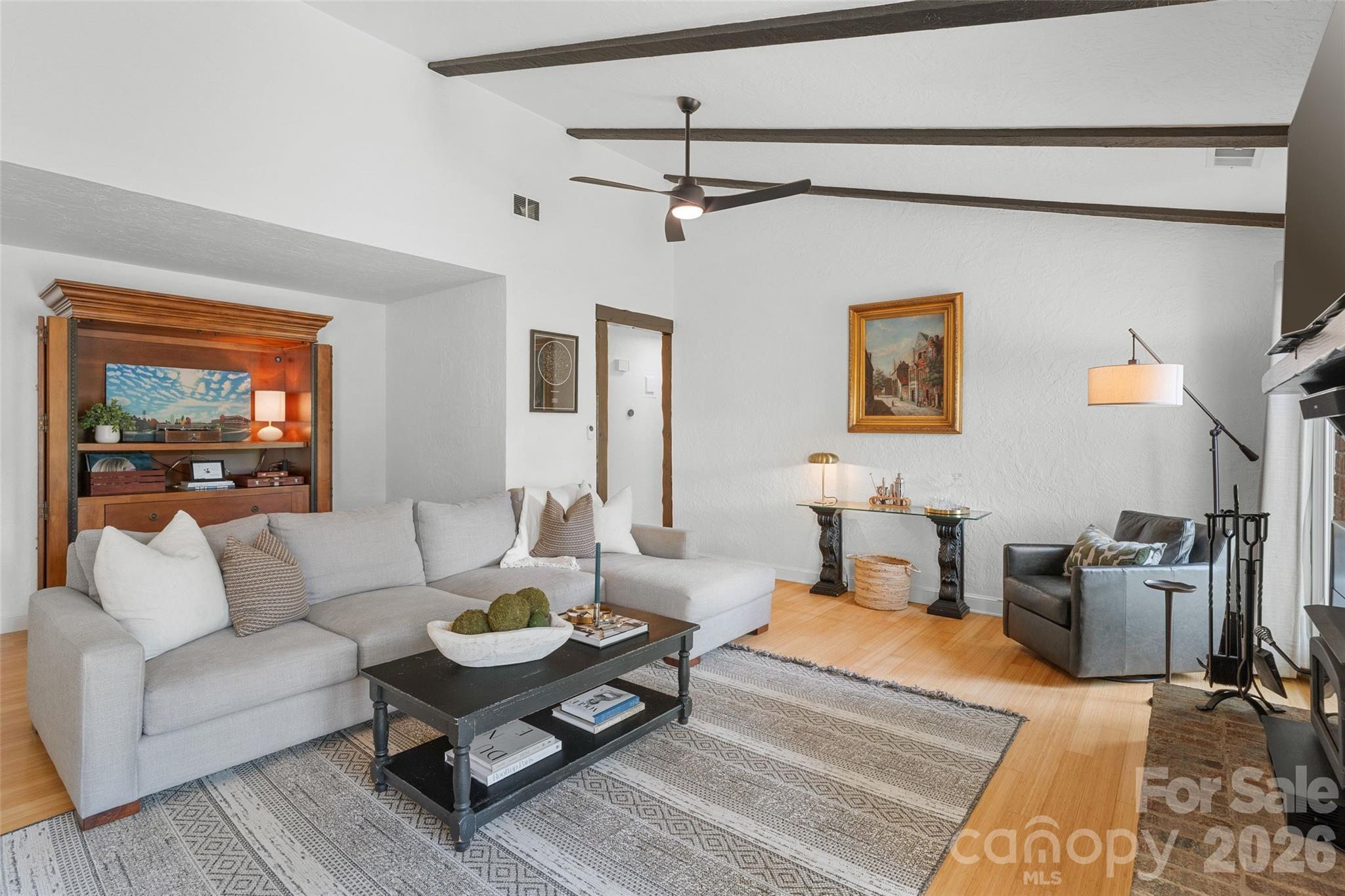 Downs Grant - Residential