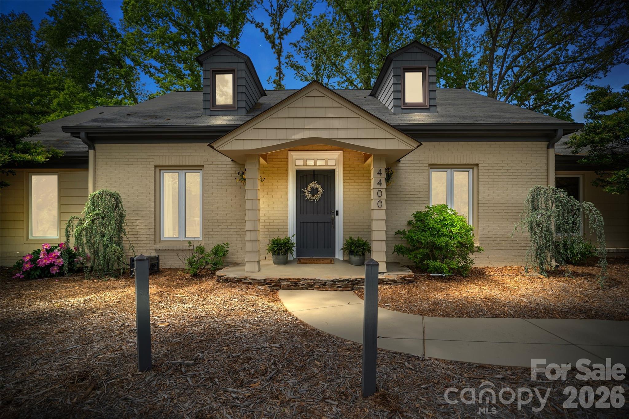 Downs Grant - Residential