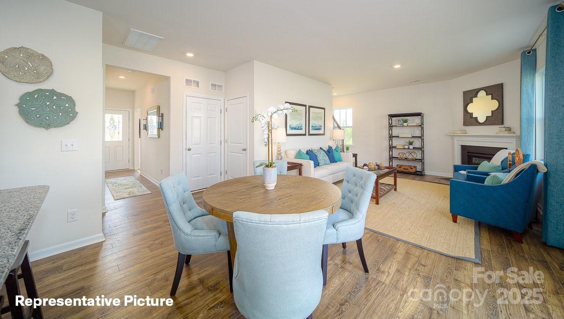 Lakeshore at Windstone - Residential