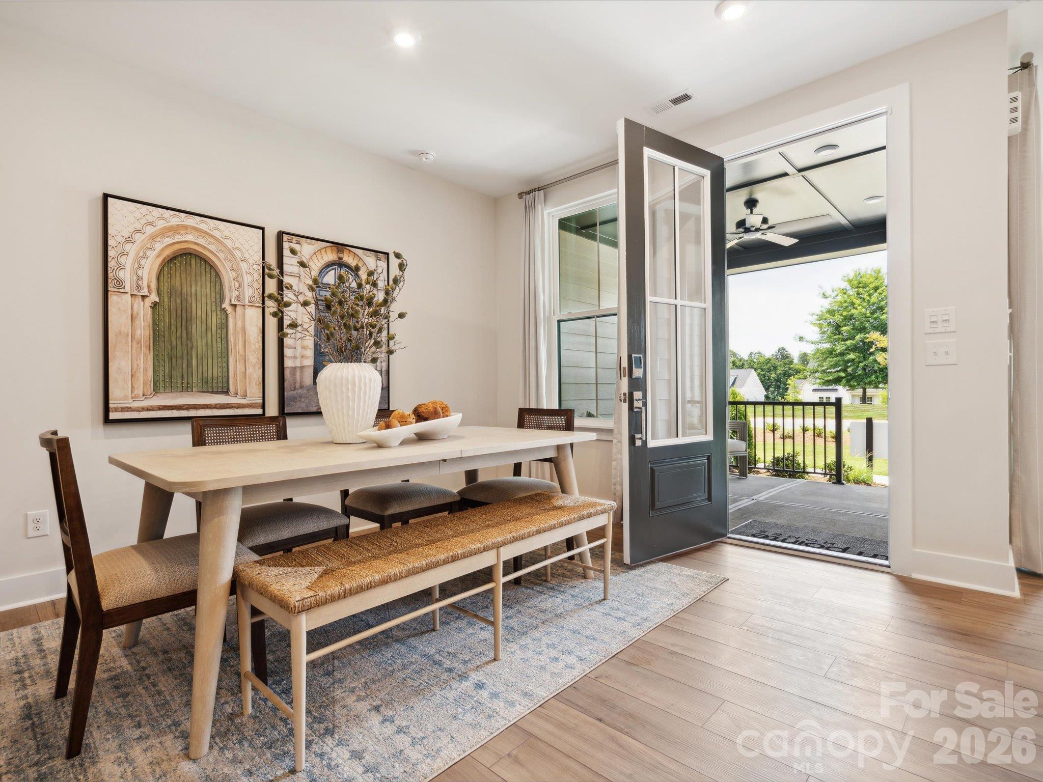 57 Seven Oaks Landing