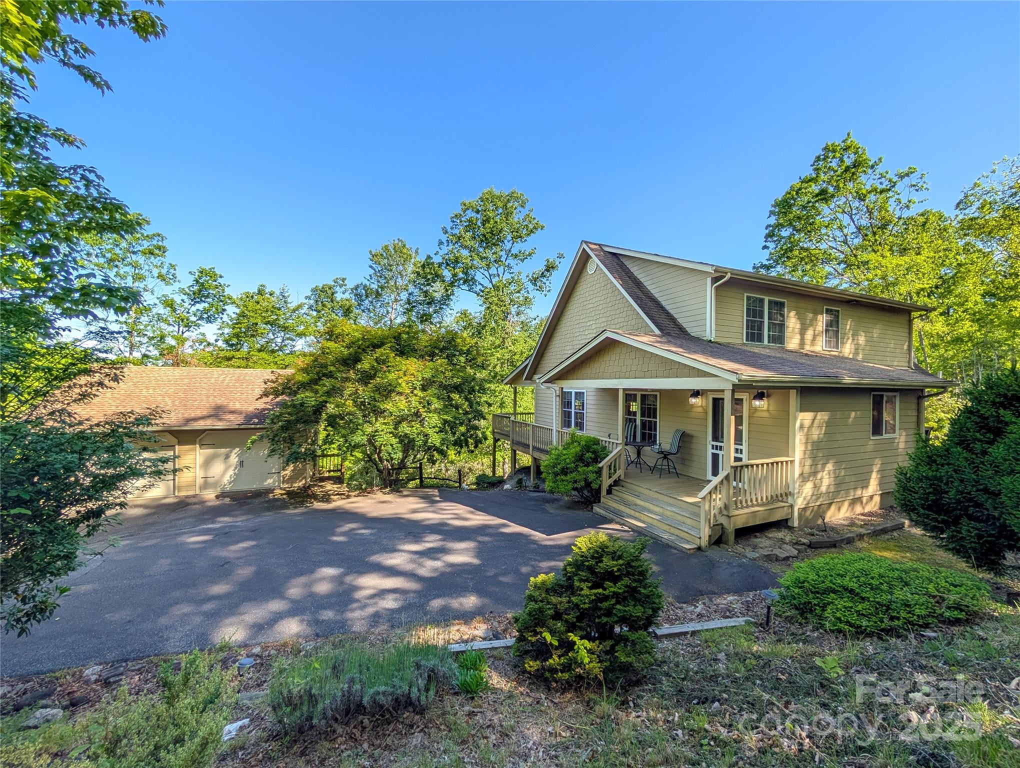 355 Rosewood Lane