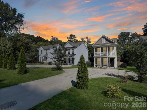 2817 Shamrock Drive Charlotte NC 28205