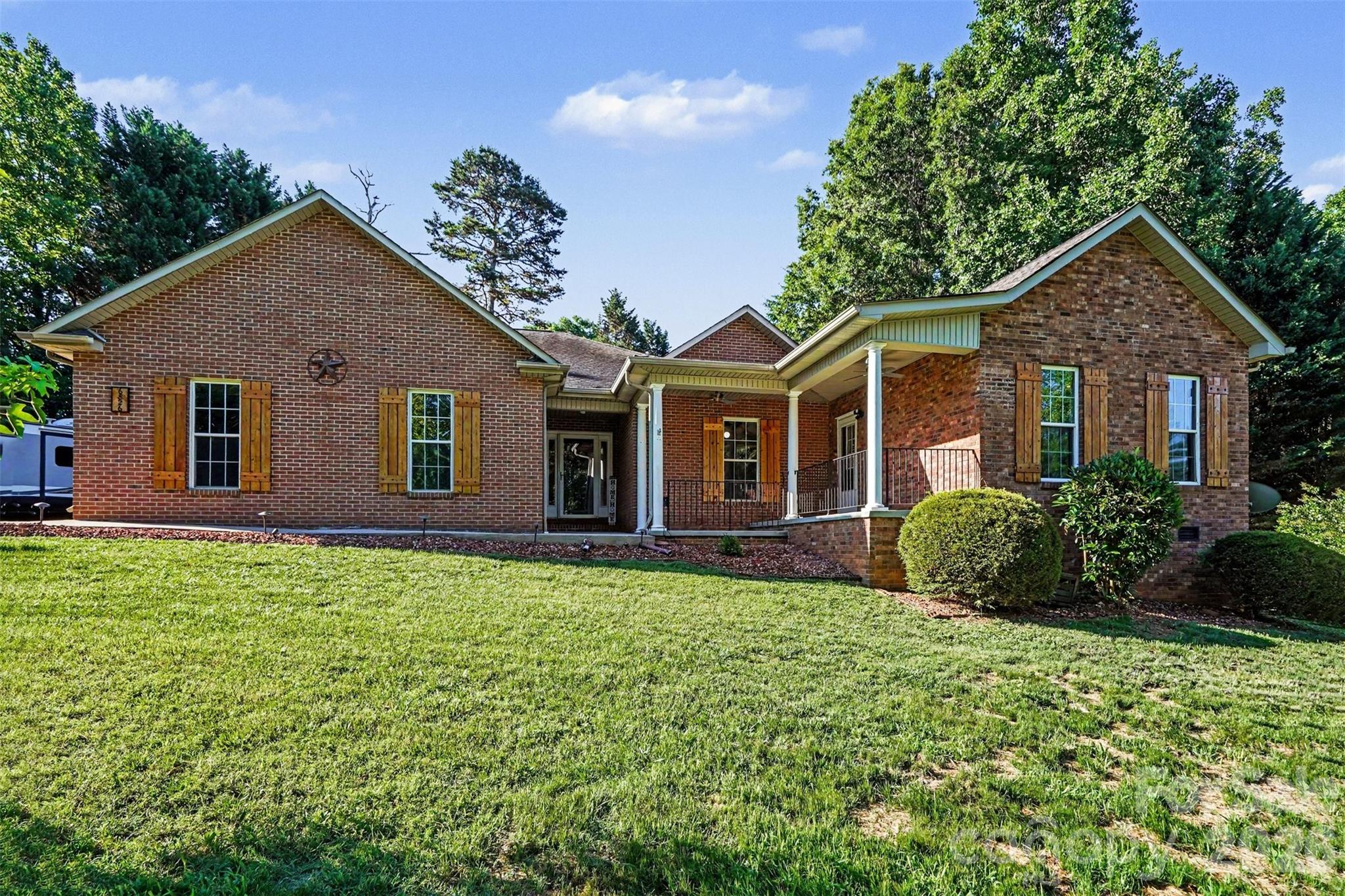6826 Teal Drive