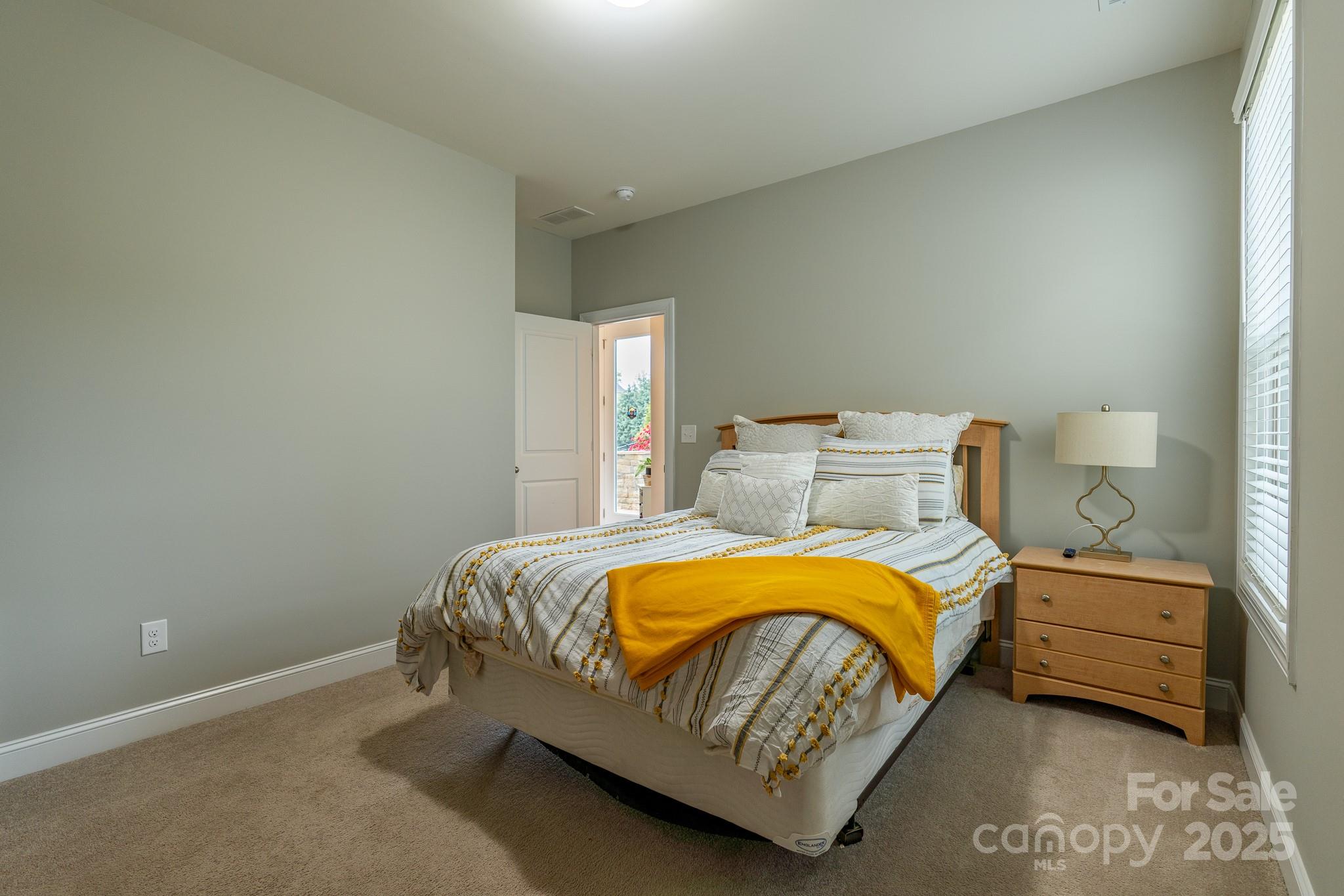 Mirabella - Residential