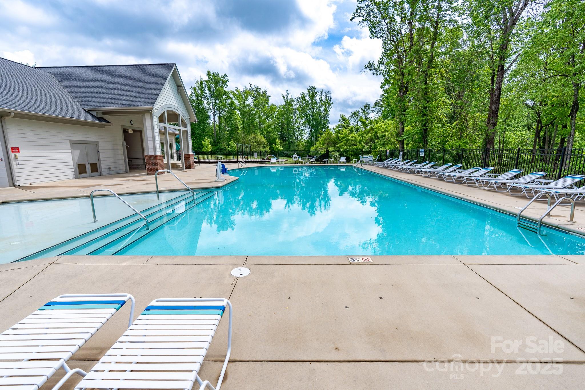 Mirabella - Residential