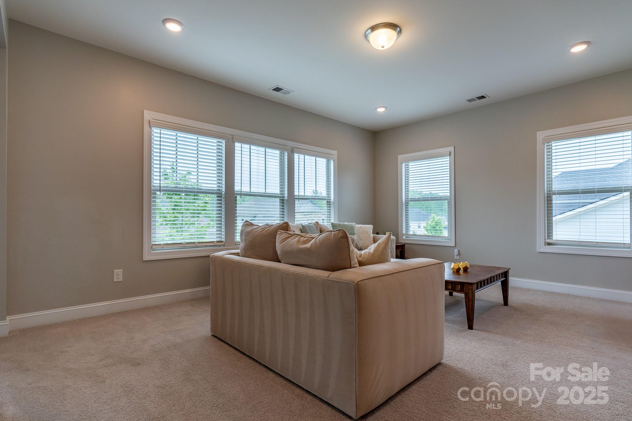 Mirabella - Residential