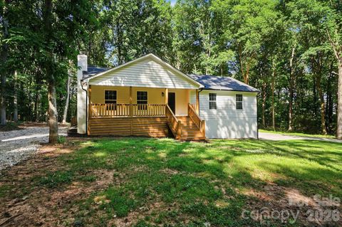 Photo of 10417 Cairnsmore Place, Mint Hill, NC 28227 (MLS # 4382635)