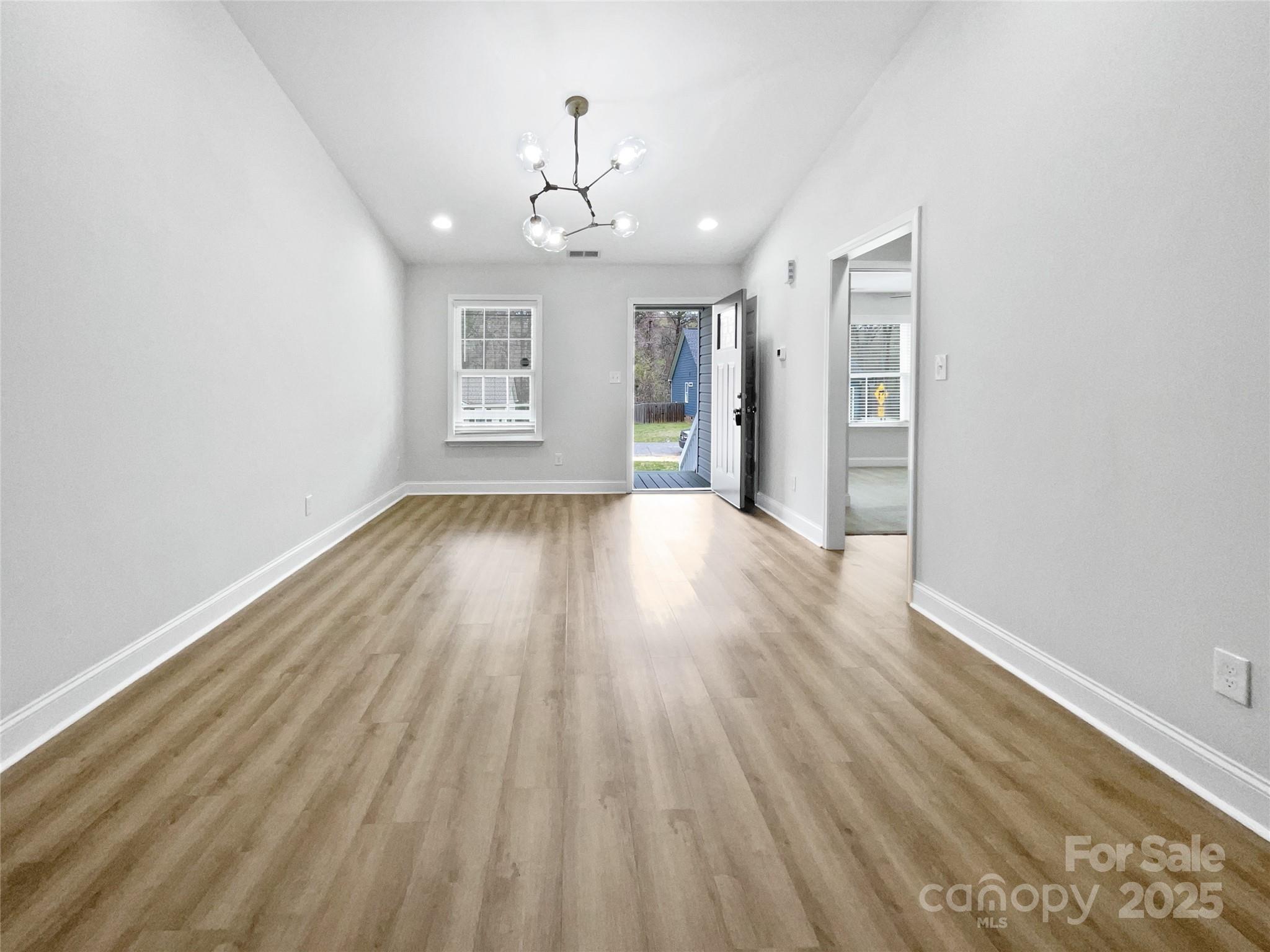 1638 Pineburr Lane