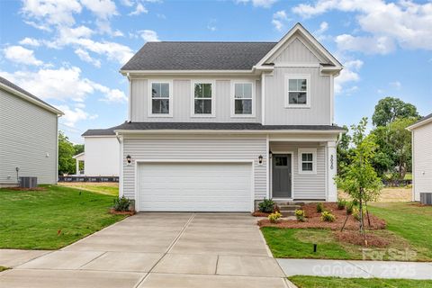 2051 Sadler Woods Lane Charlotte NC 28214