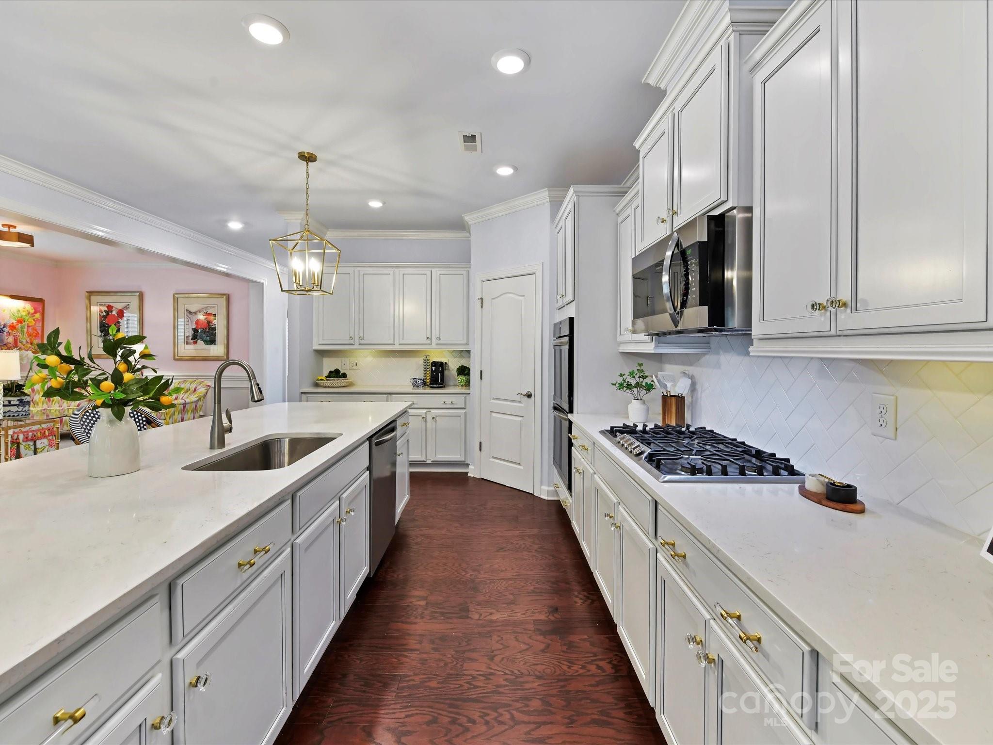 Tree Tops - Residential