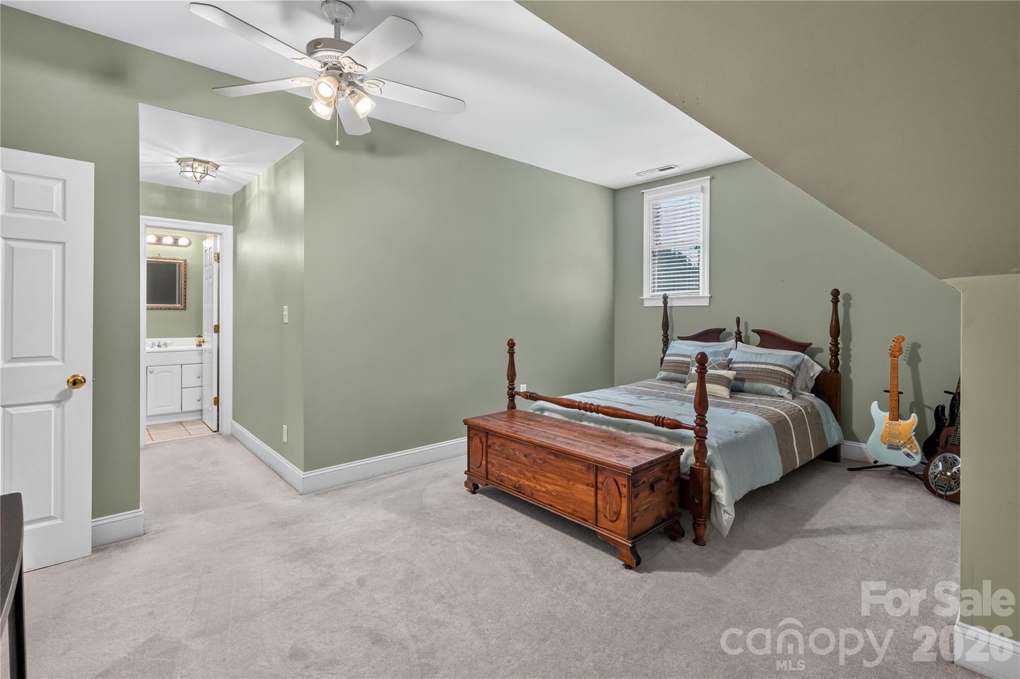 6041 Bluebird Hill Lane