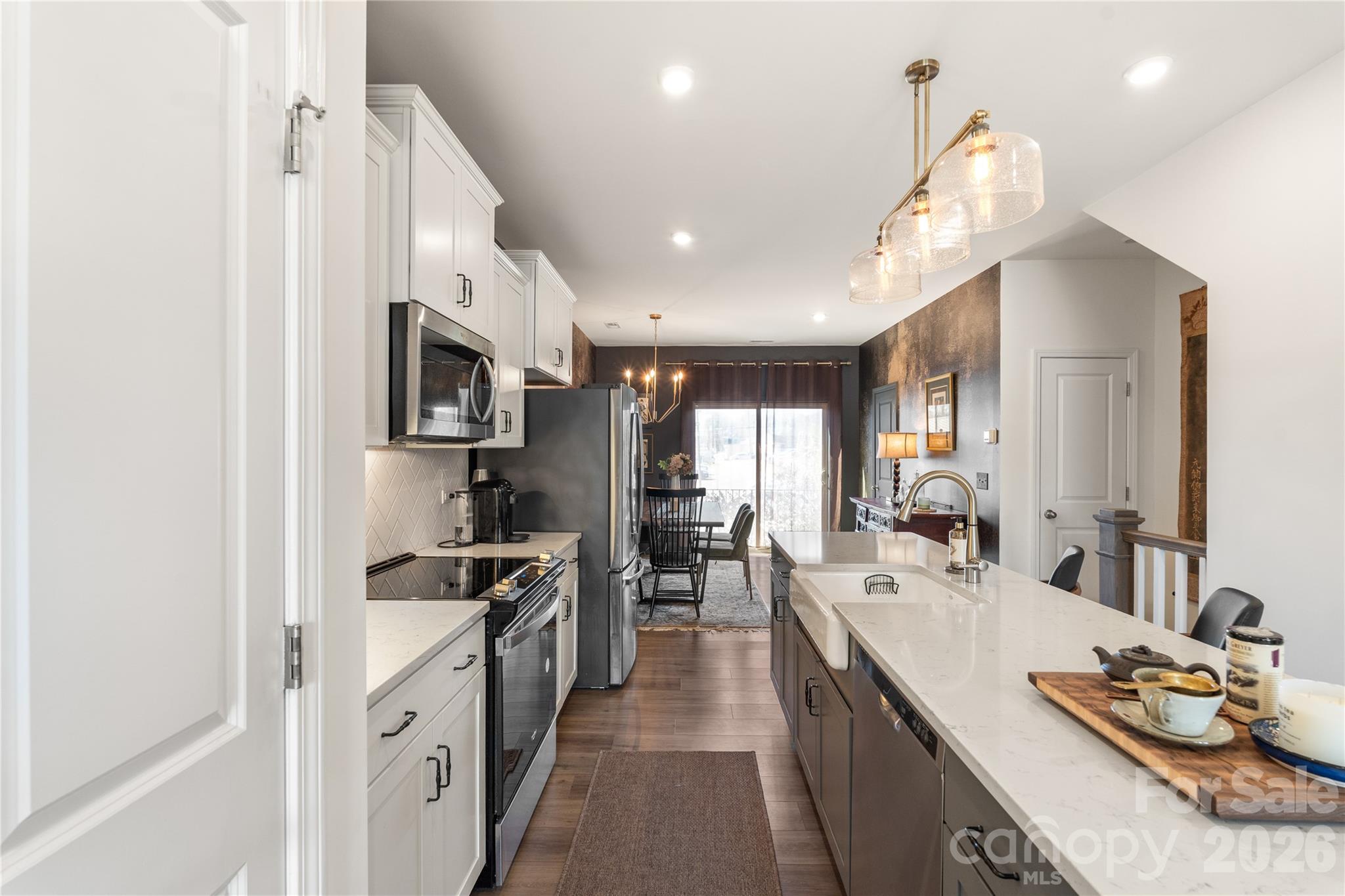 The Towns at Greenway - Residential