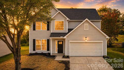 Photo of 232 Wrayhill Drive, Charlotte, NC 28262 (MLS # 4416481)