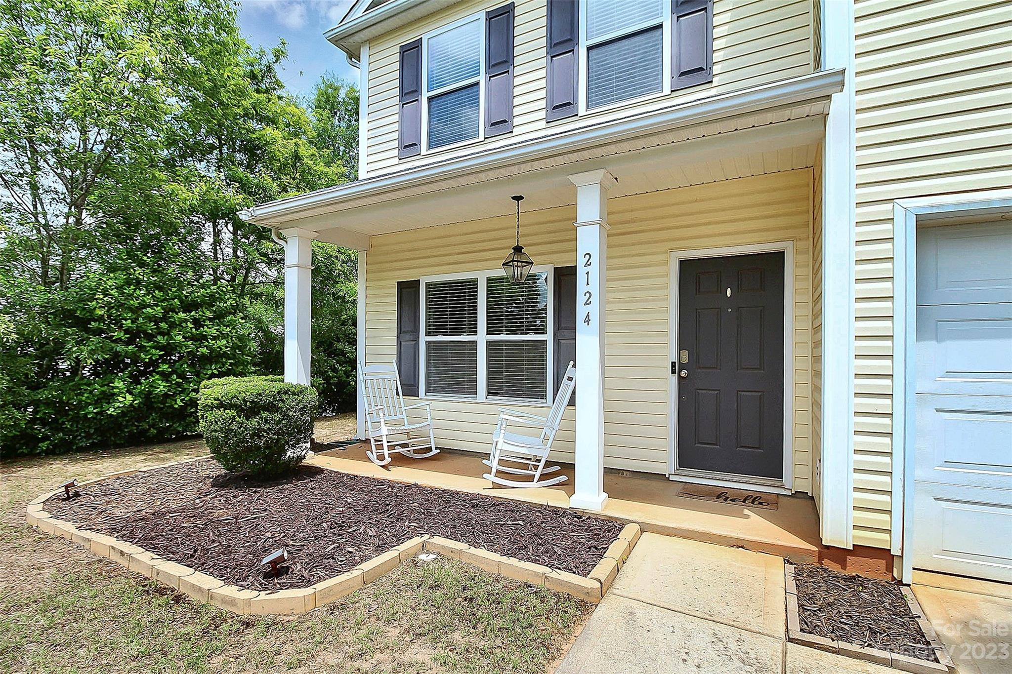 Sandy Pointe - Residential