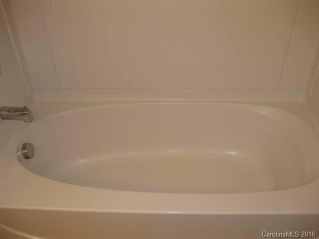 Rozzelles Landing - Residential Lease