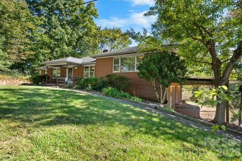 Photo of 131 Clay Street, Morganton, NC 28655 (MLS # 4438053)