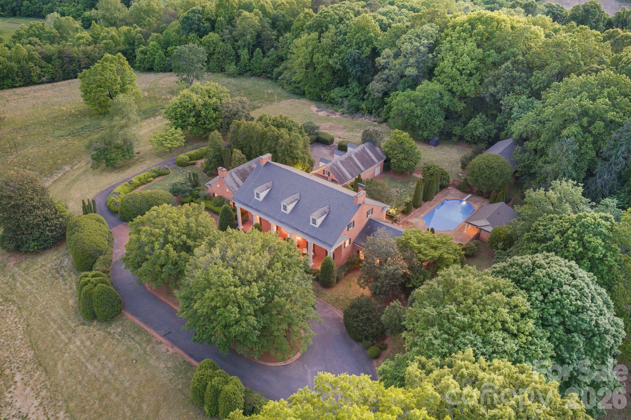 The Knolls - Residential