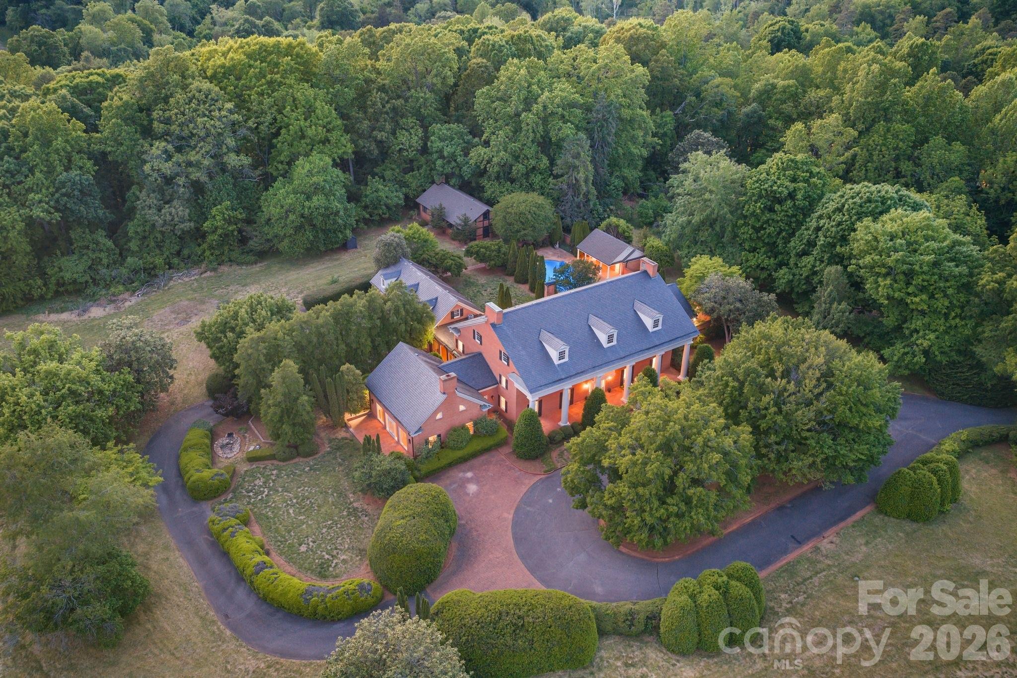 The Knolls - Residential