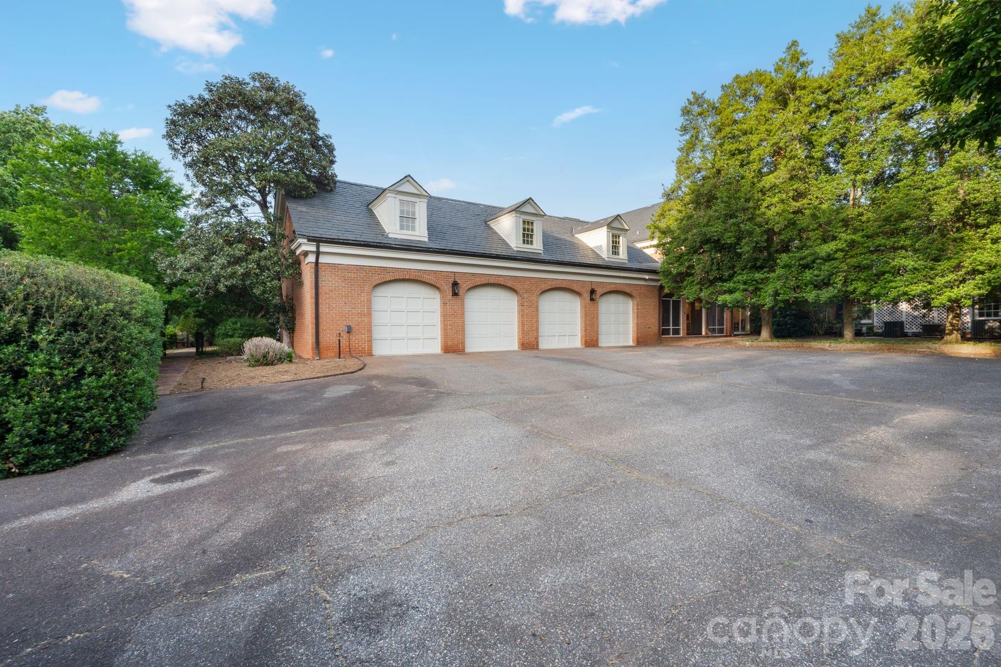 The Knolls - Residential