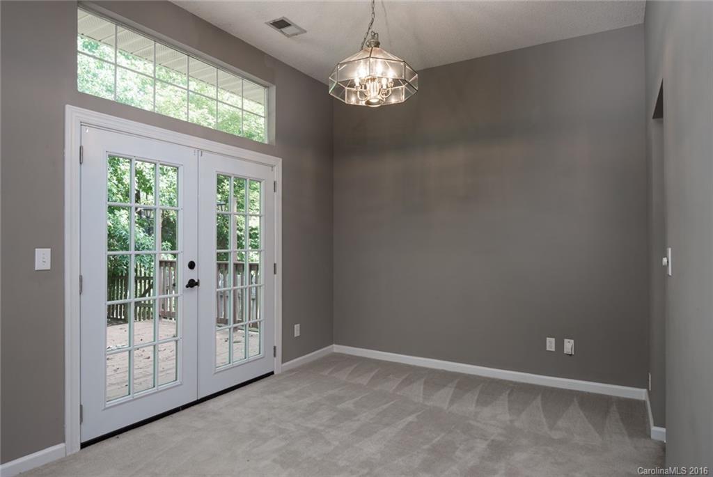 Hubbard Woods - Residential