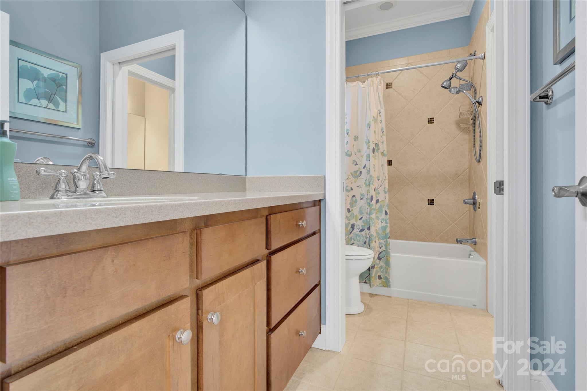 Woodland Hills - Residential