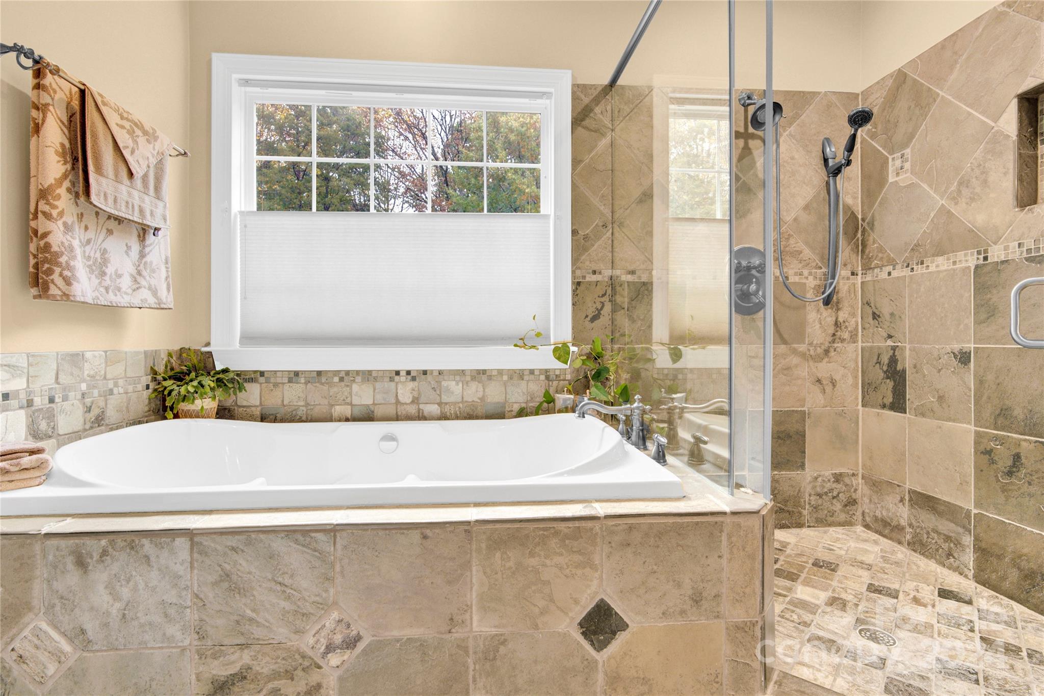 Woodland Hills - Residential