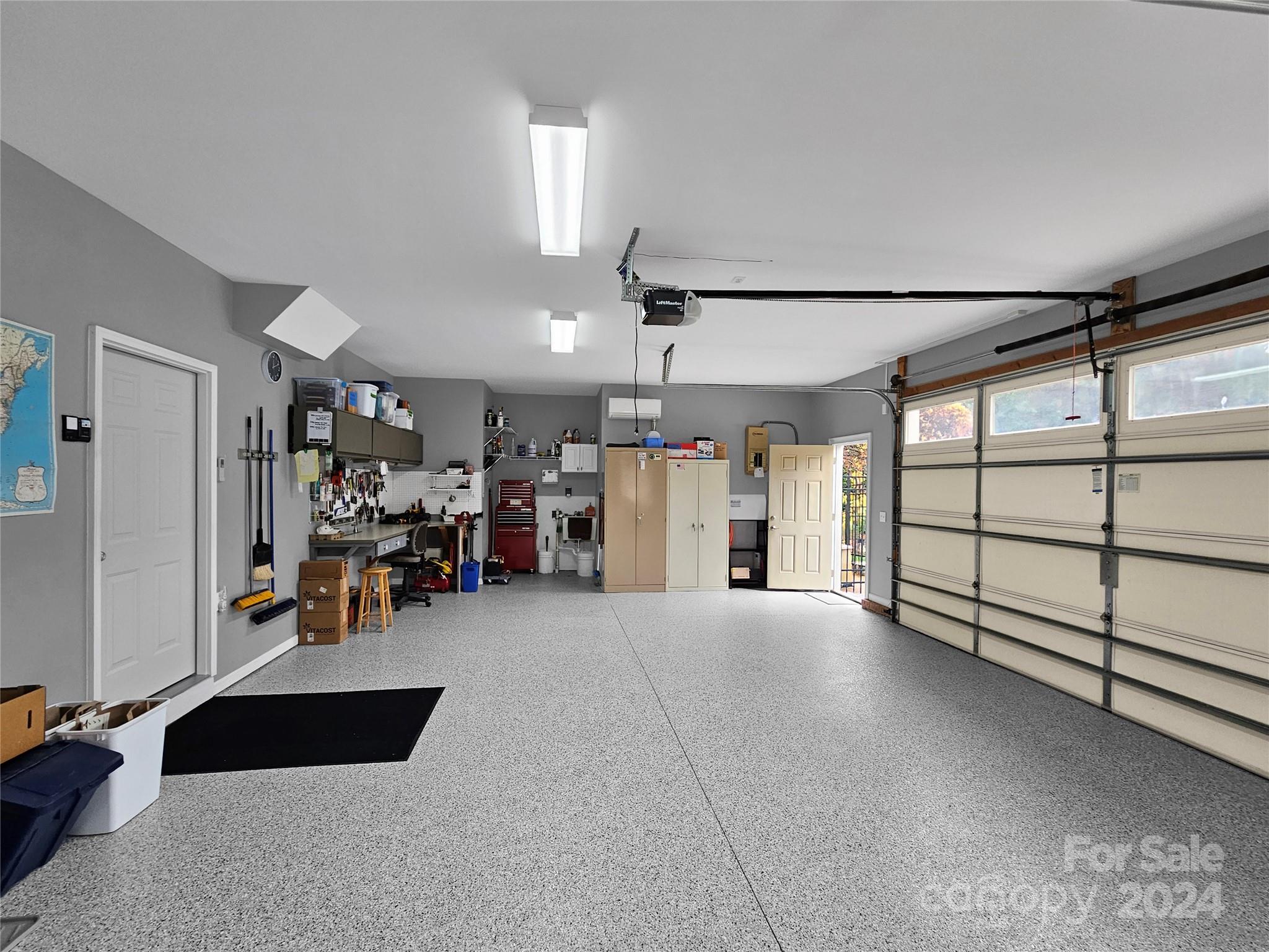 Woodland Hills - Residential