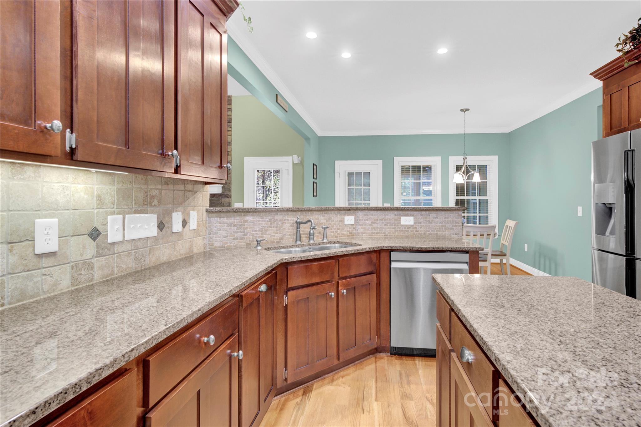 Woodland Hills - Residential