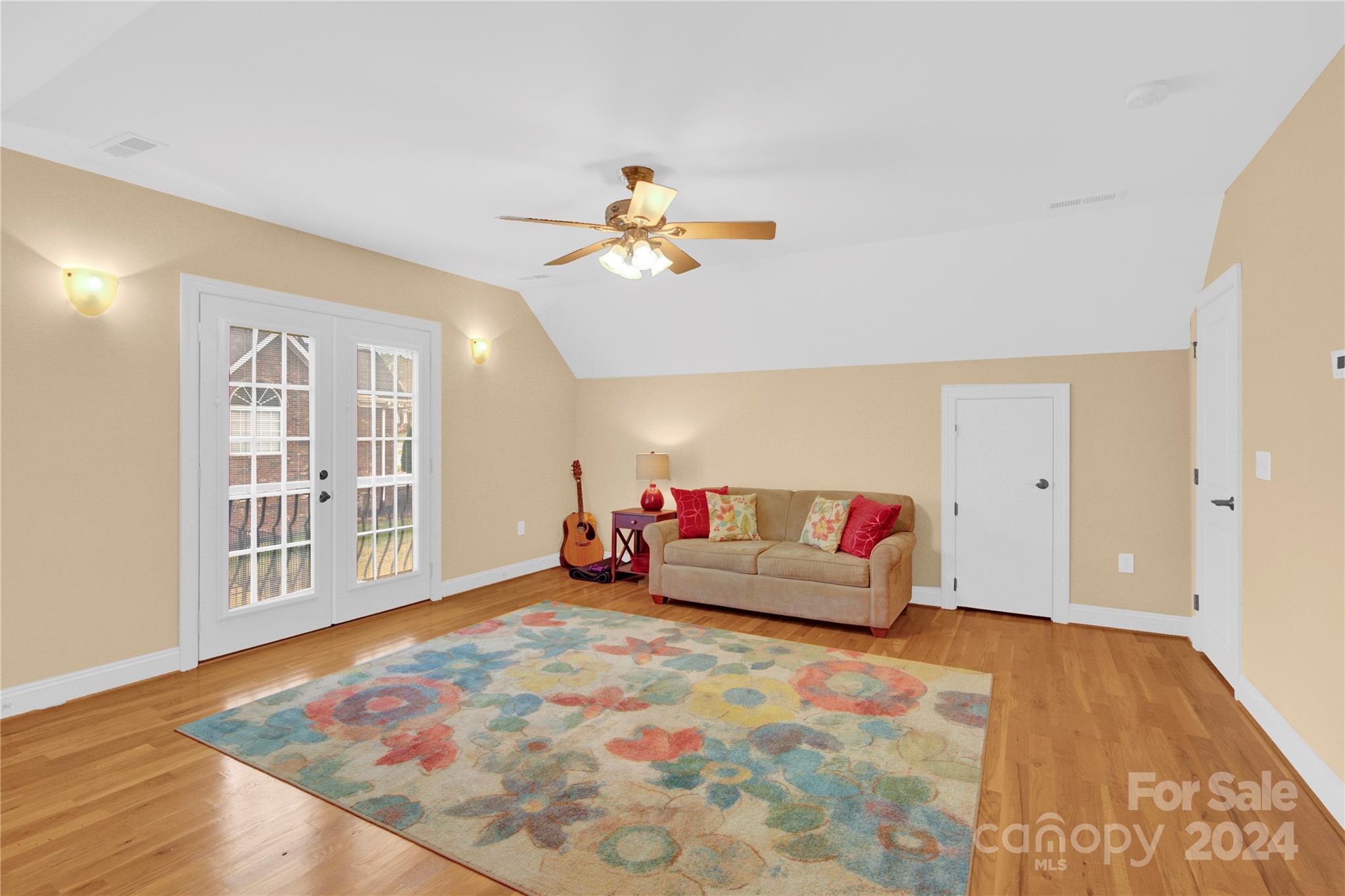 Woodland Hills - Residential