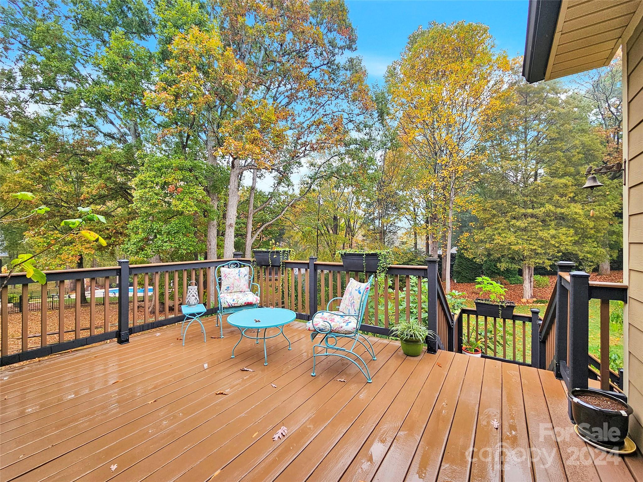 Woodland Hills - Residential