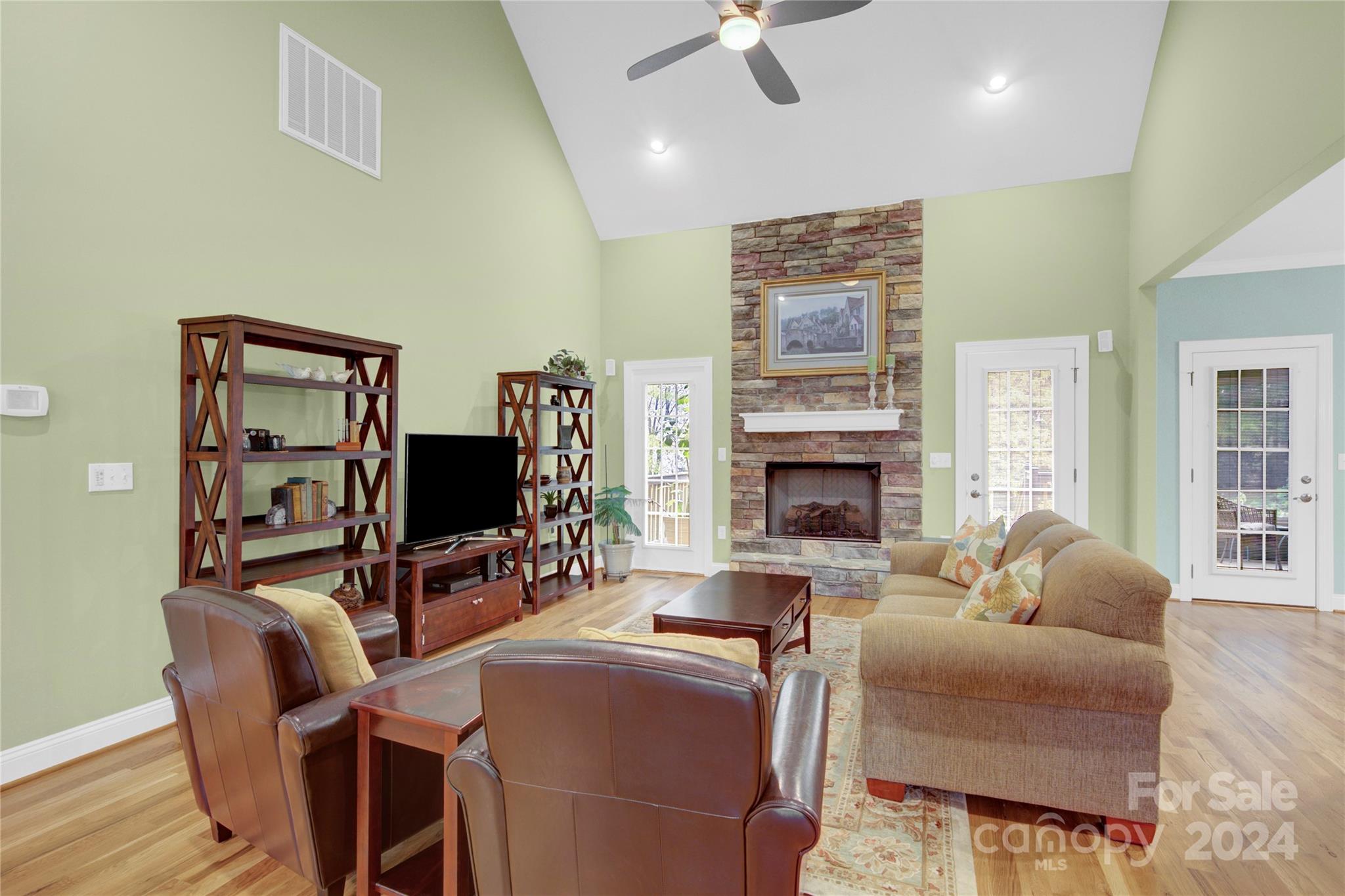 Woodland Hills - Residential