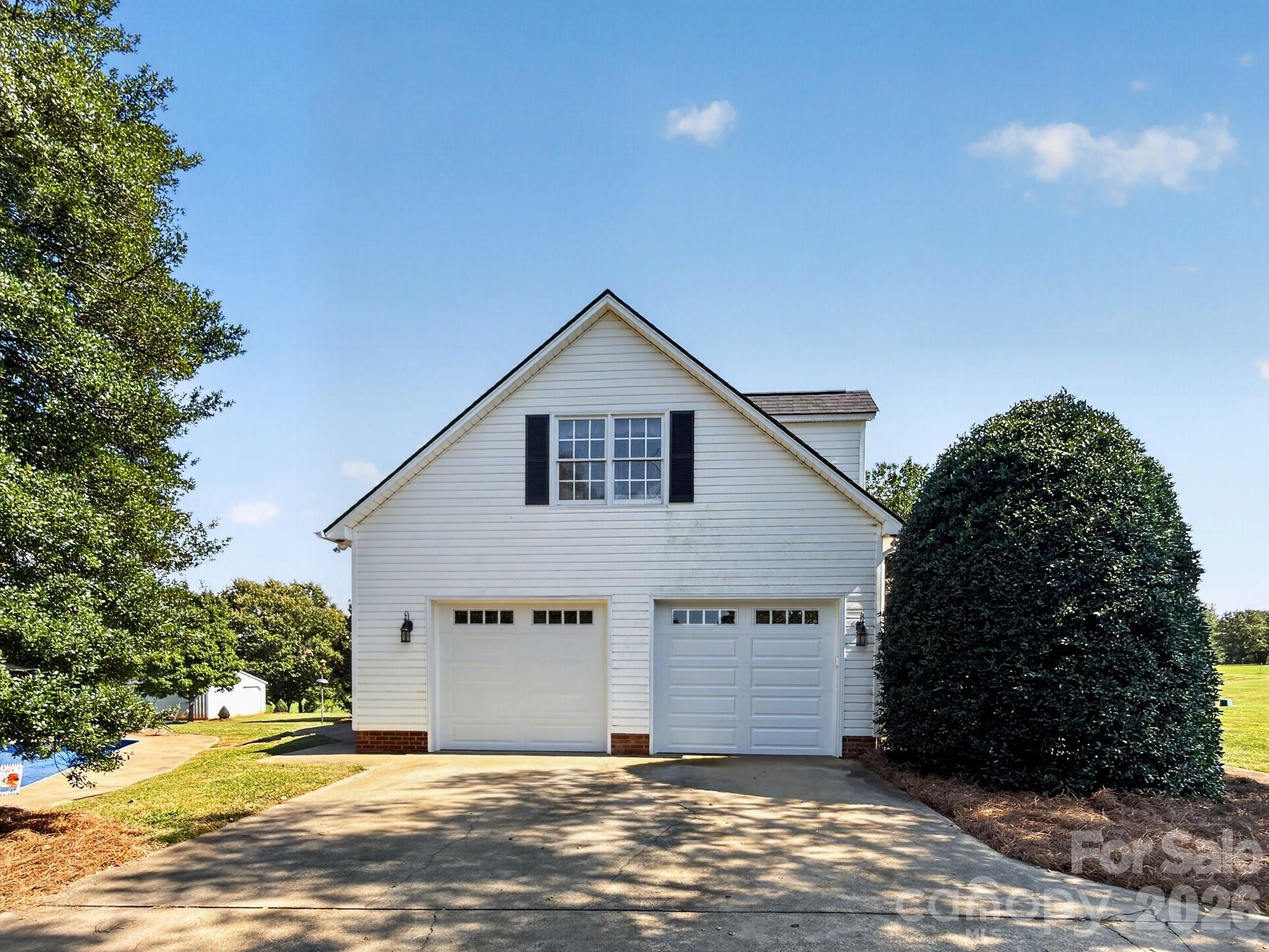 1186 Morningstar Lake Road