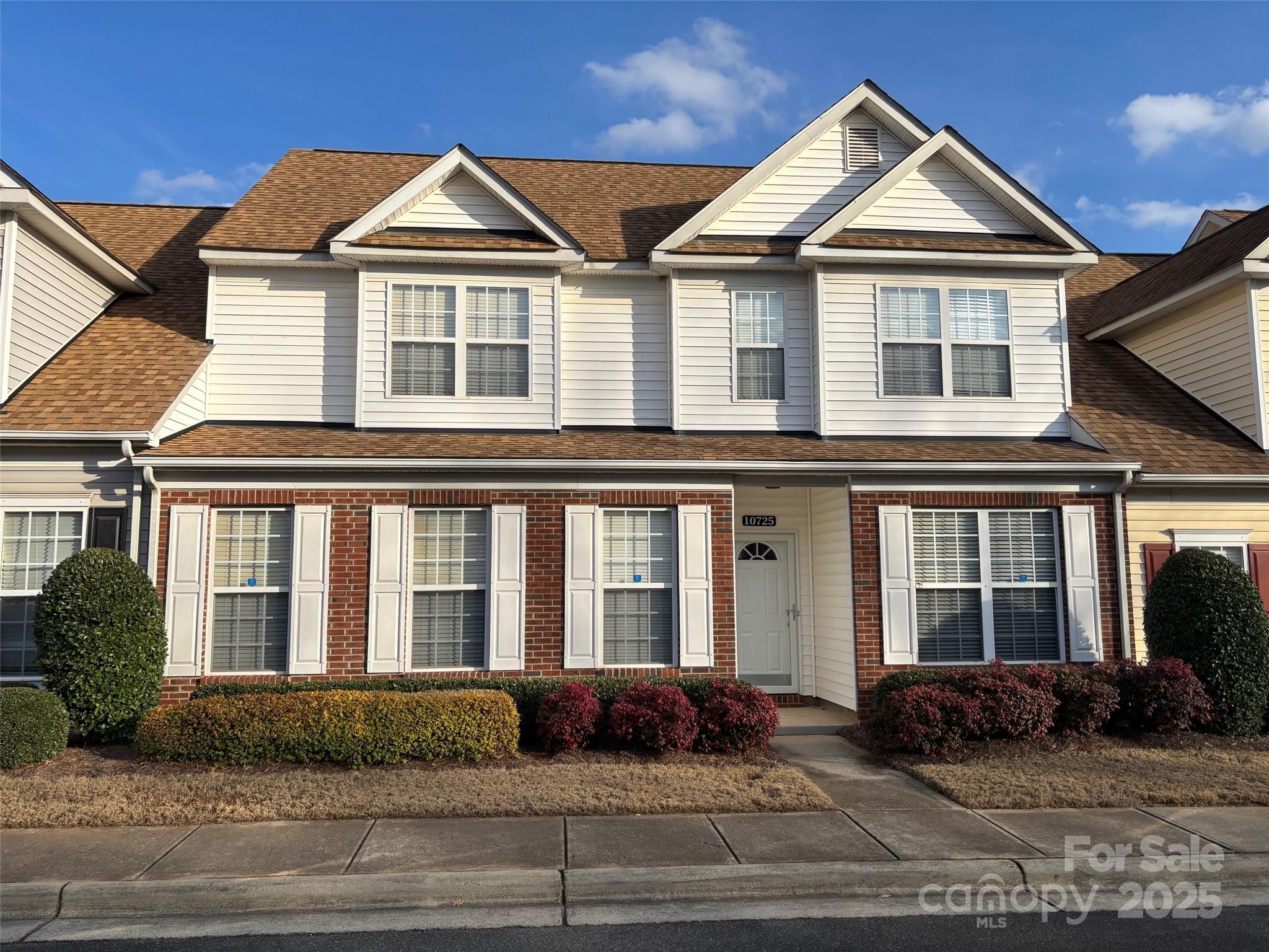 10725 Yellow Tail Court