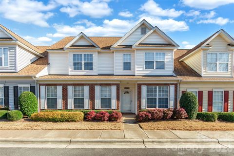 10725 Yellow Tail Court Charlotte NC 28270