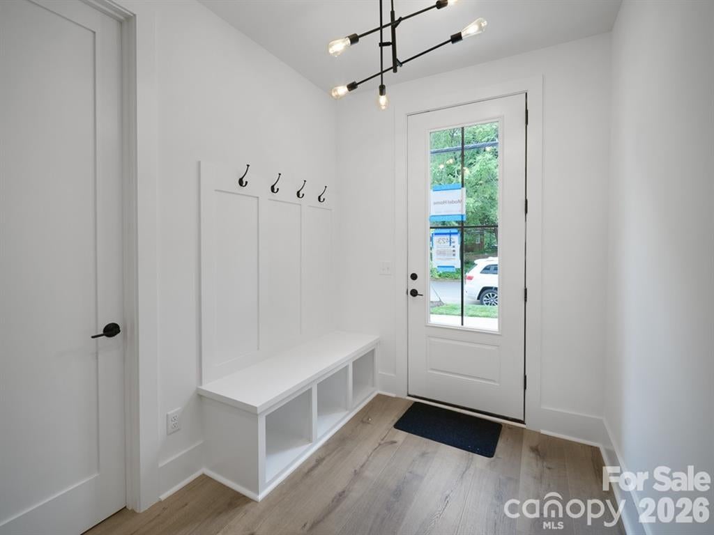 2516 Park Rose Lane 15