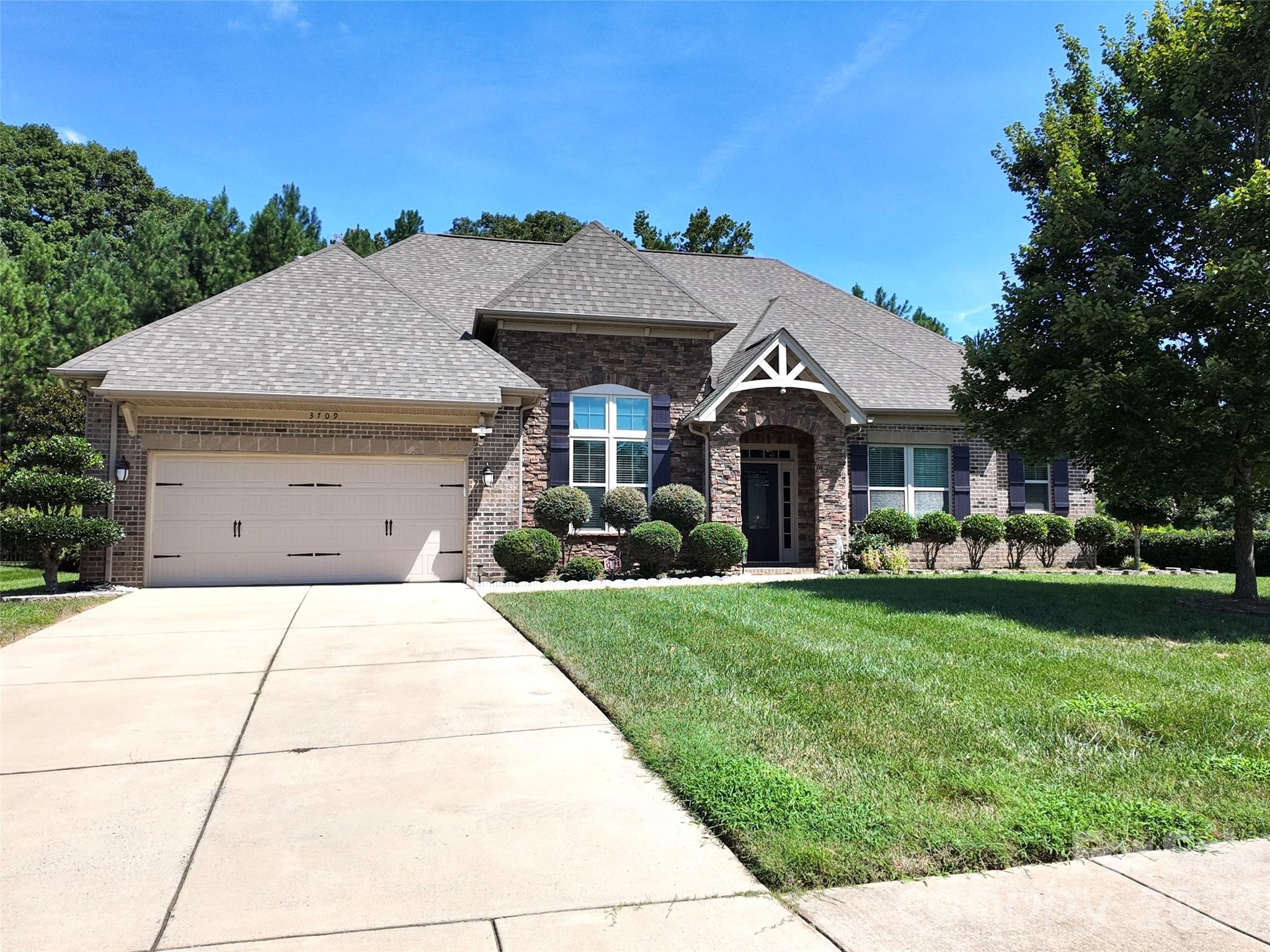 3709 Elk Way