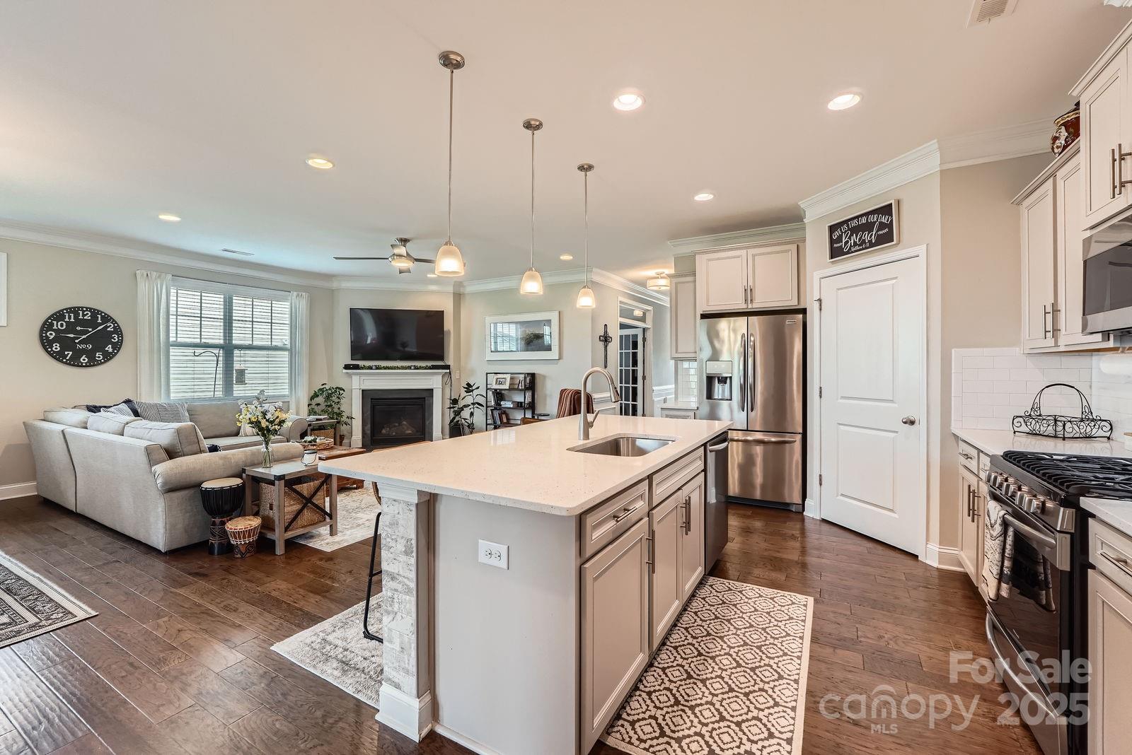 125 Rosebay Drive