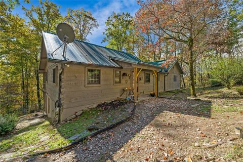 499 E Poplar Drive Hendersonville NC 28792