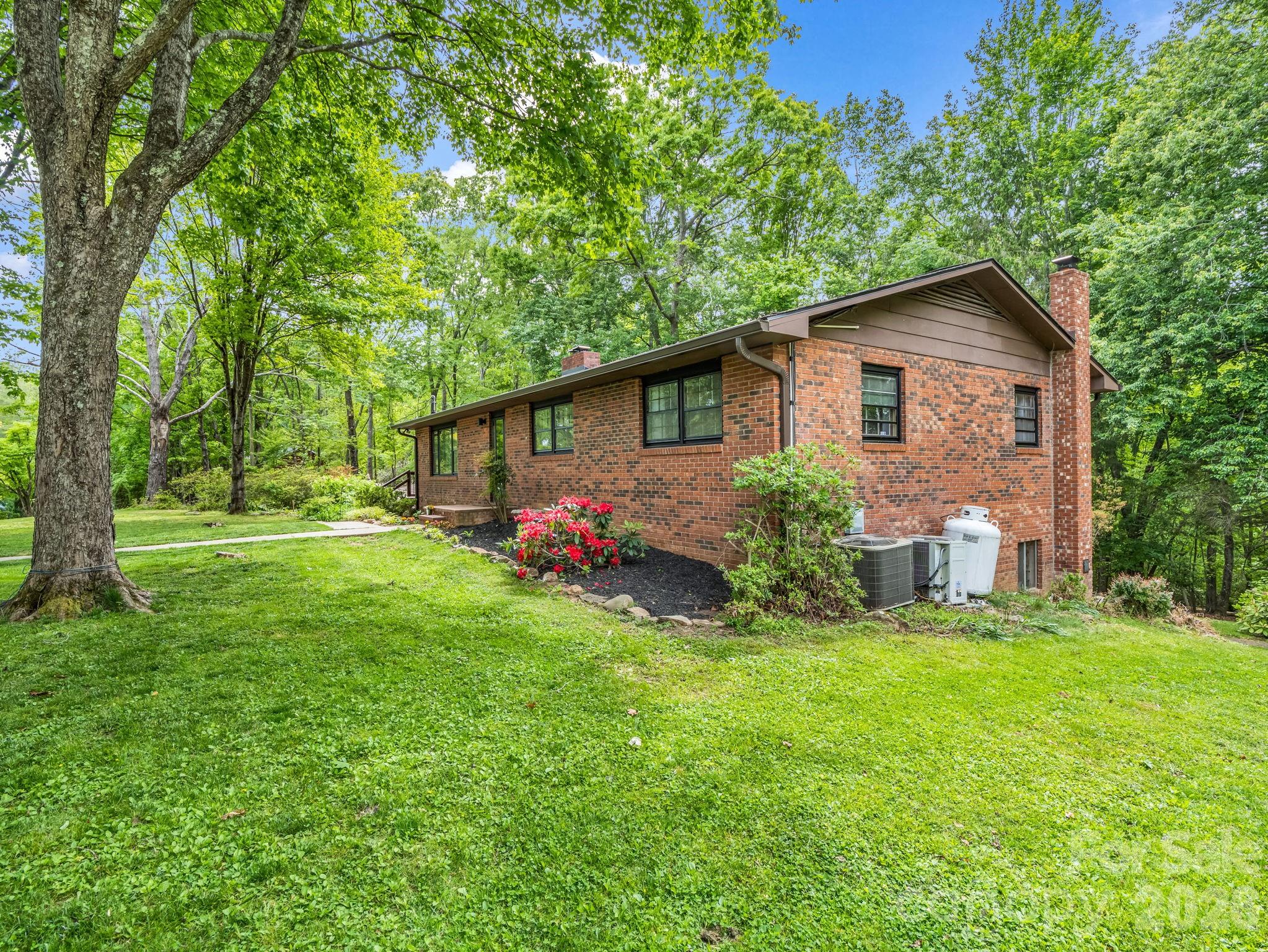 Greenwood Acres - Residential