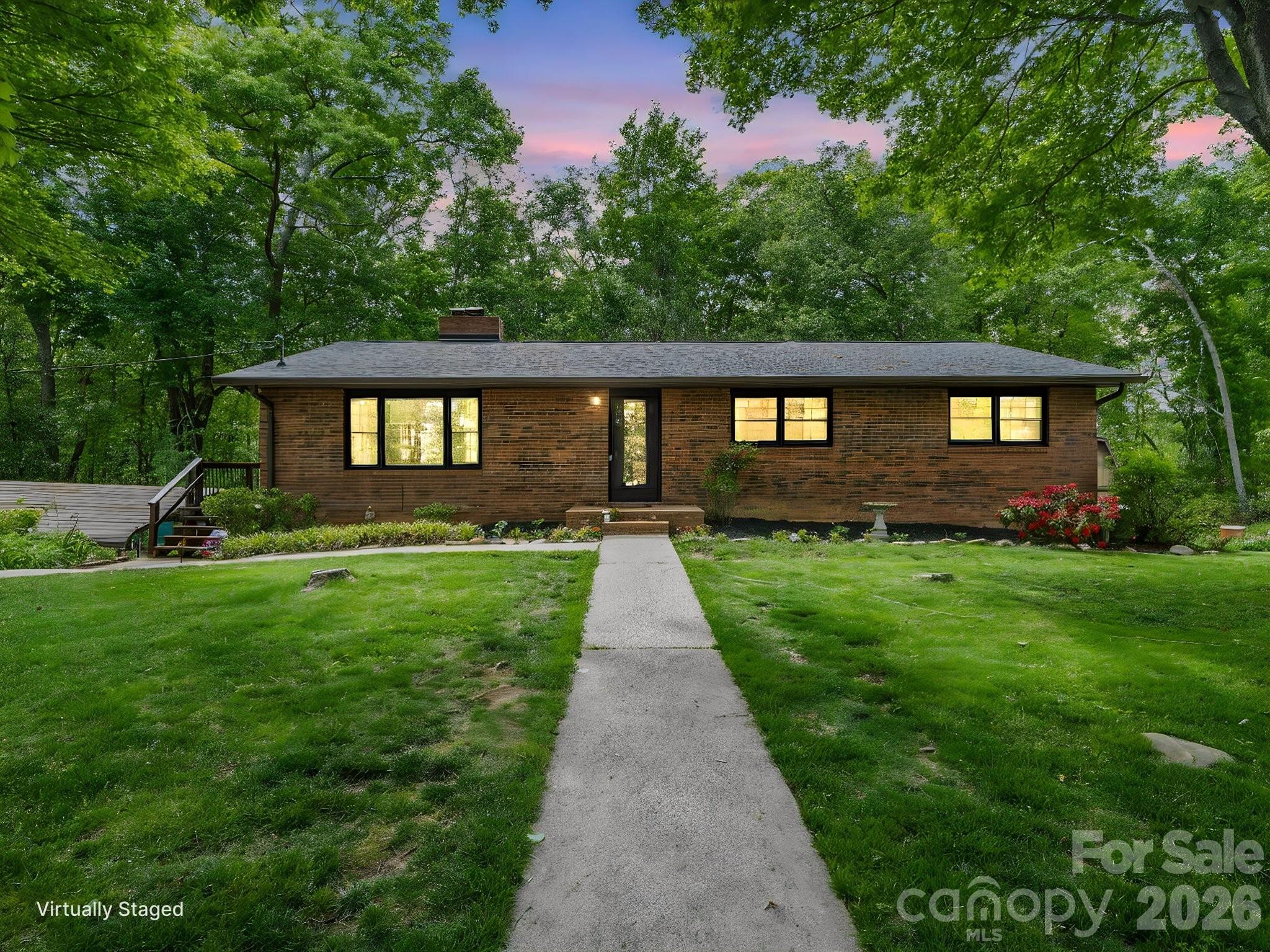 92 Greenwood Acres Drive