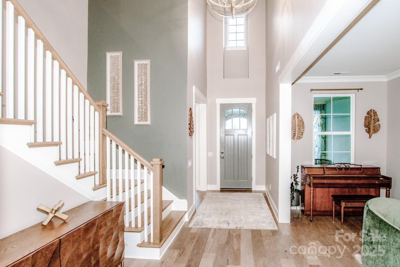 13708 Huntson Park Lane
