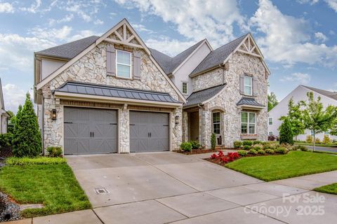 Photo of 13708 Huntson Park Lane, Huntersville, NC 28078 (MLS # 4267850)