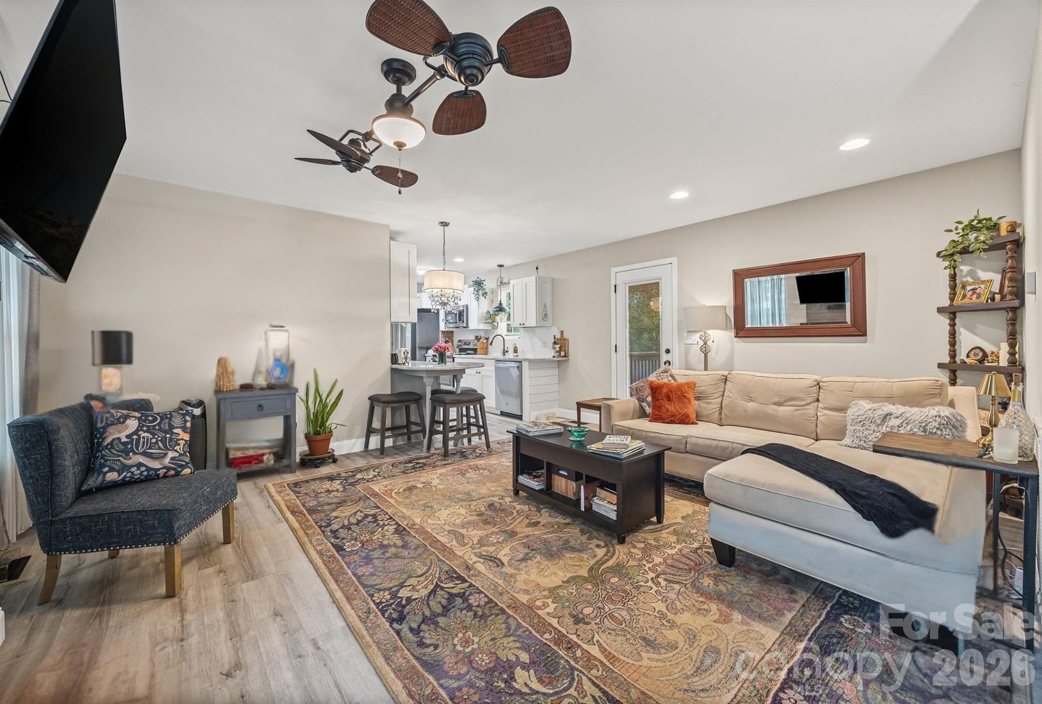 312 Flat Rock Street