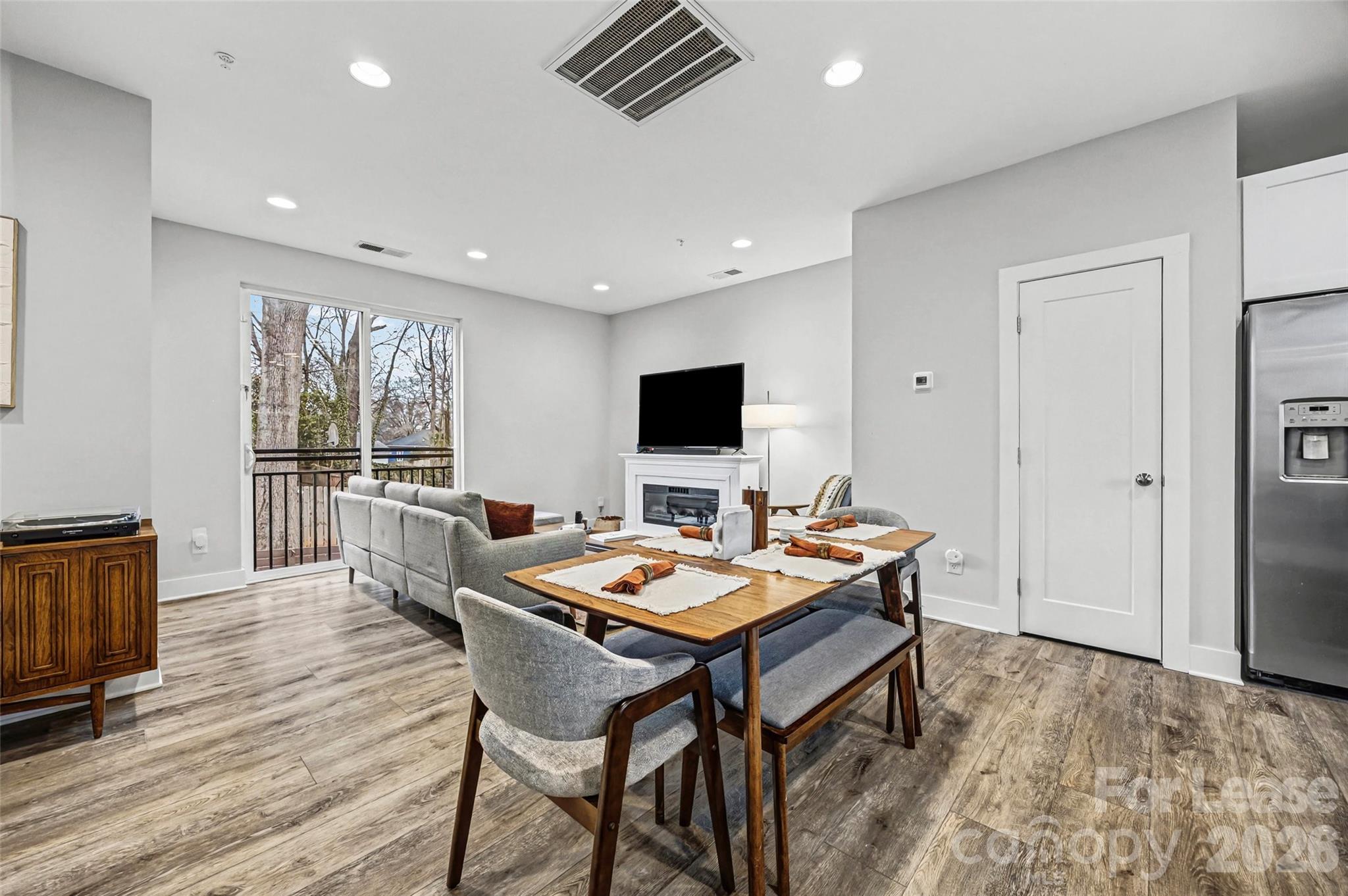 East End - Residential Lease