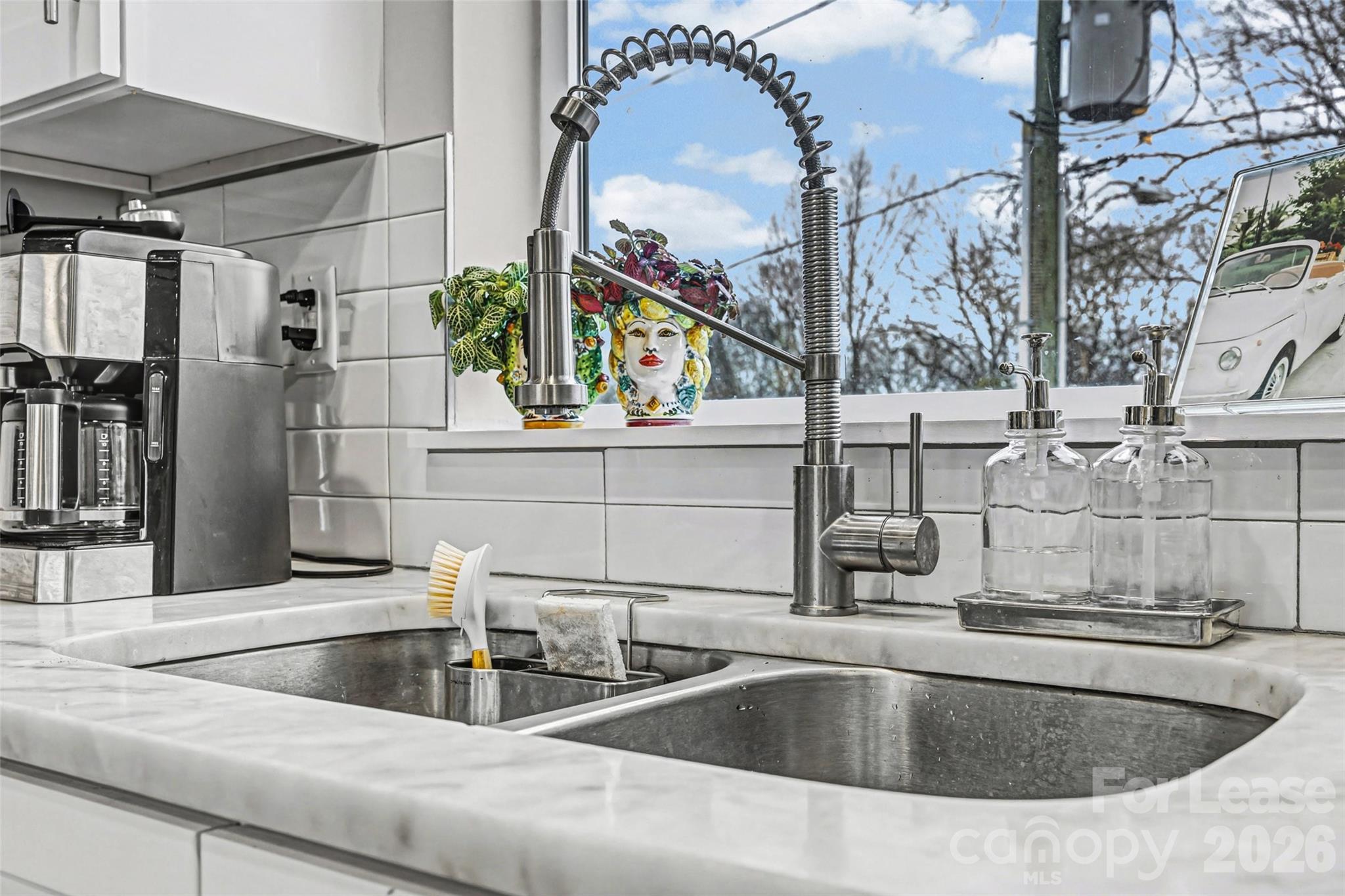 East End - Residential Lease