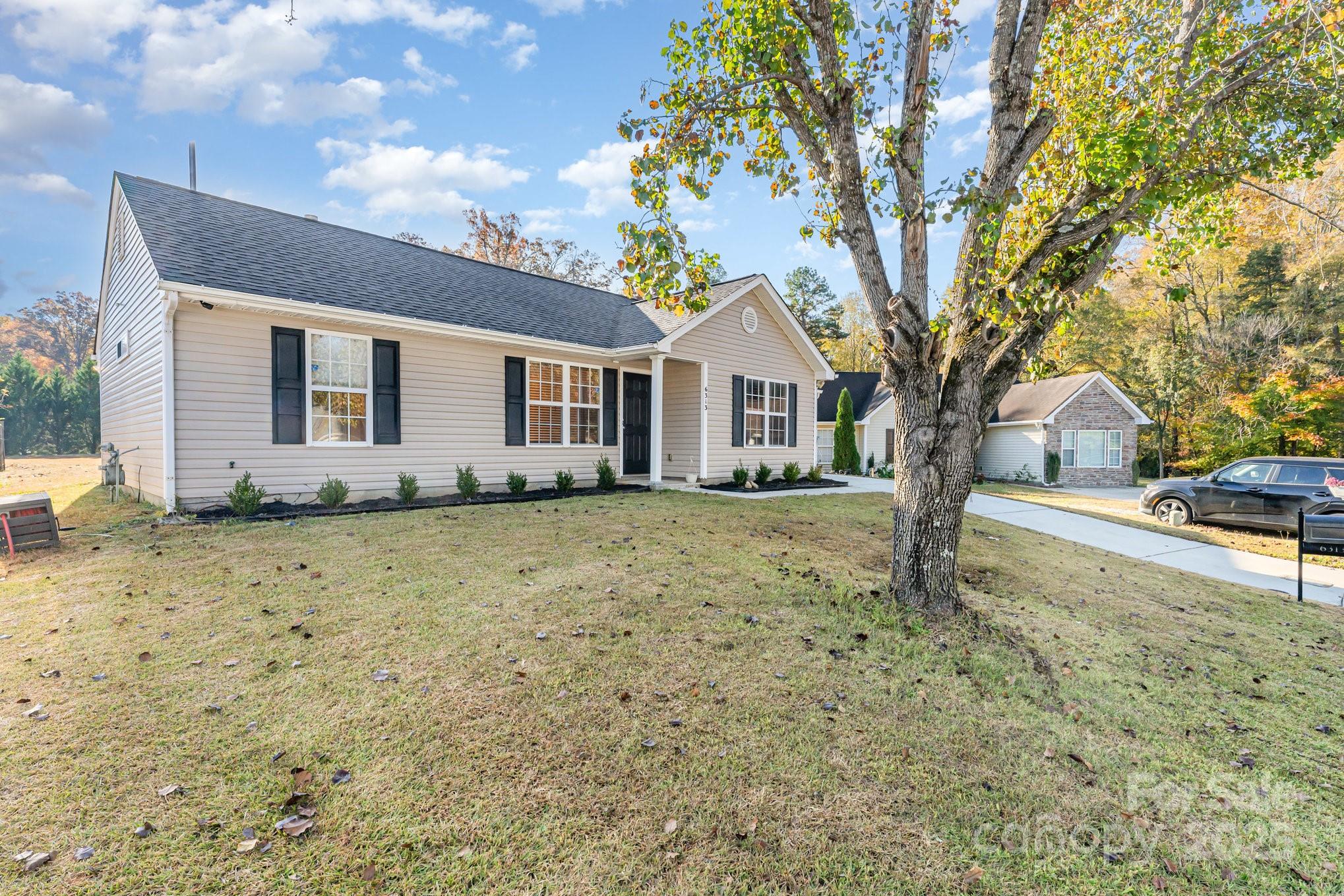 Stone Bluff - Residential